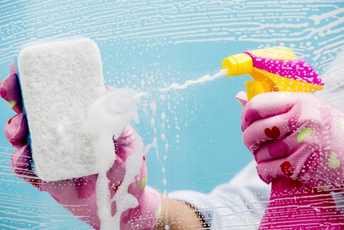 Deep cleaning carpet fibers with a cleaning machine